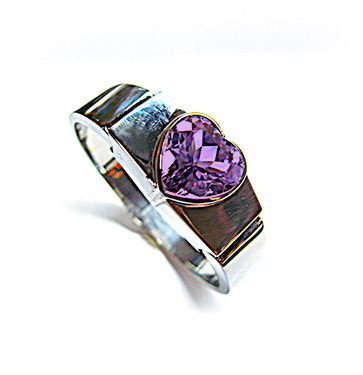 Amaran Gems & Jewellery